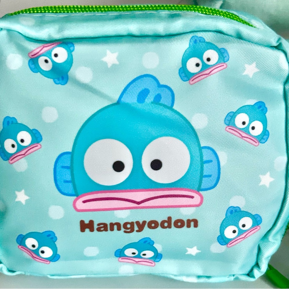 🩵Hangyodon Adorable 6-Piece Travel Mini Bundle! - Picture 4 of 7